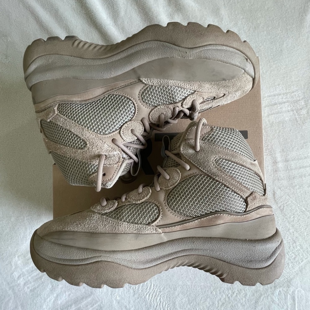 YZY DSRT Boot